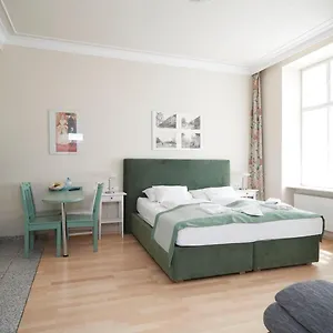 Vienna Studio Apartments Appartamento